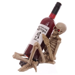 gotycki stojak na wino szkielet